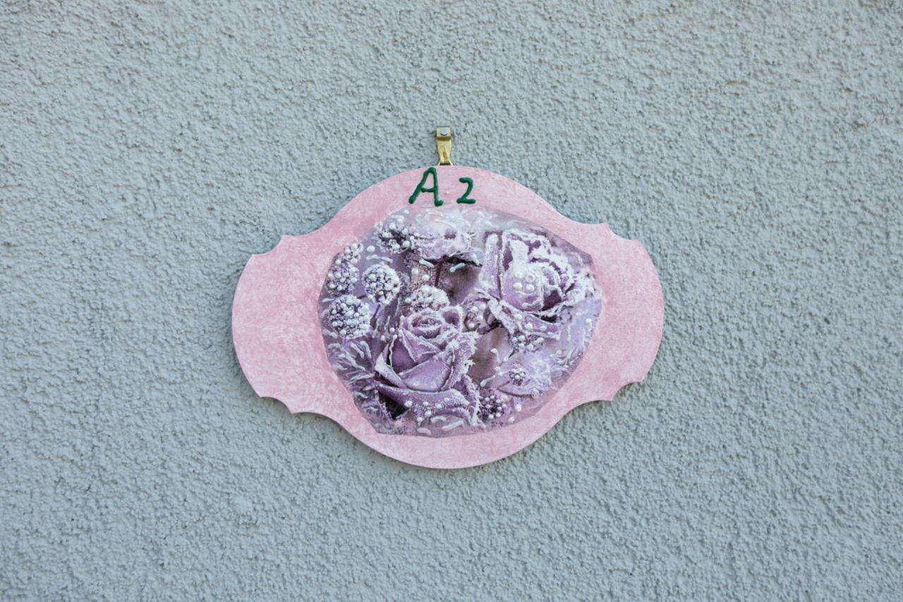 דירות גראקיני The House Of The Roses מראה חיצוני תמונה